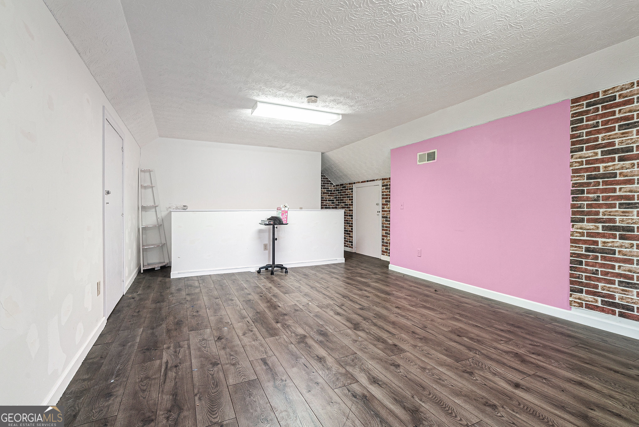 4936 Presidents Way Property Photo 16