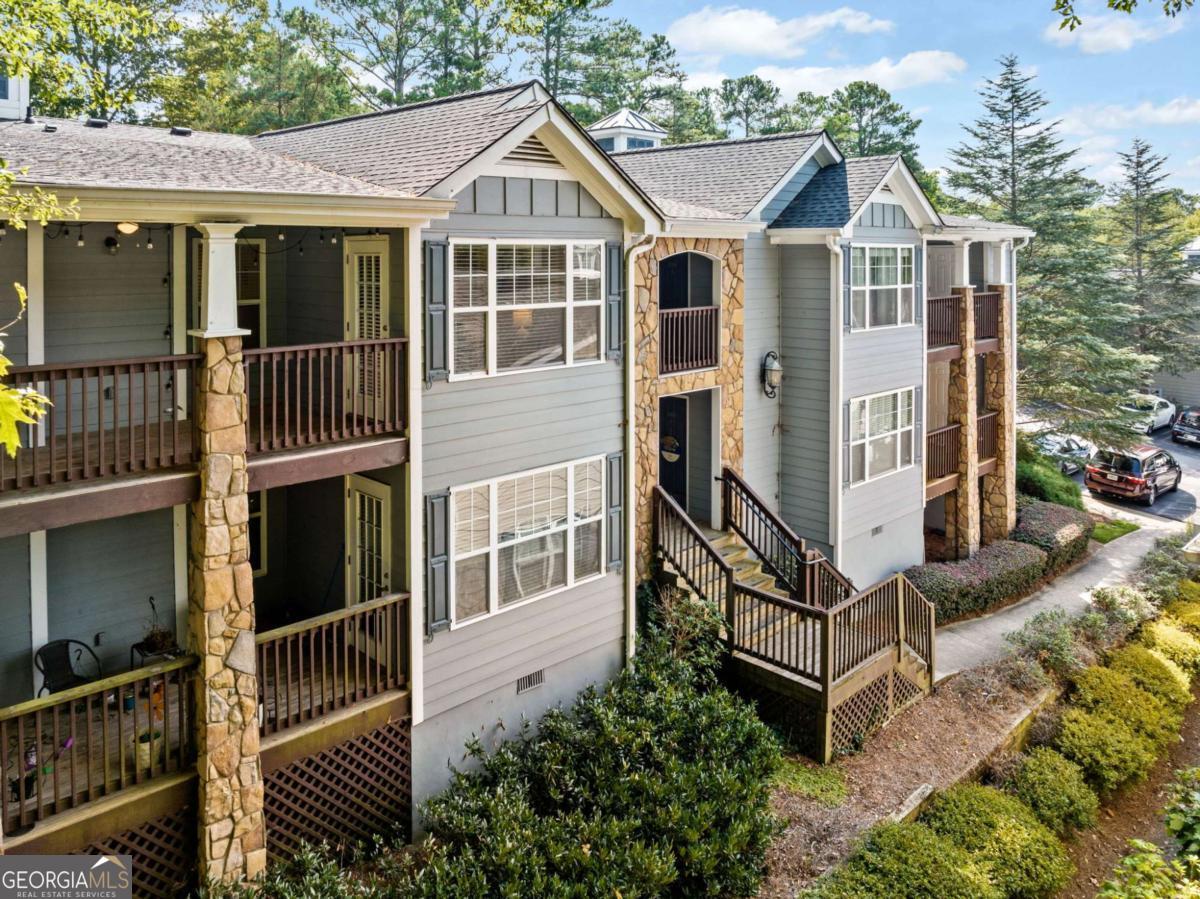 1307 Madison Lane Se Property Photo 1