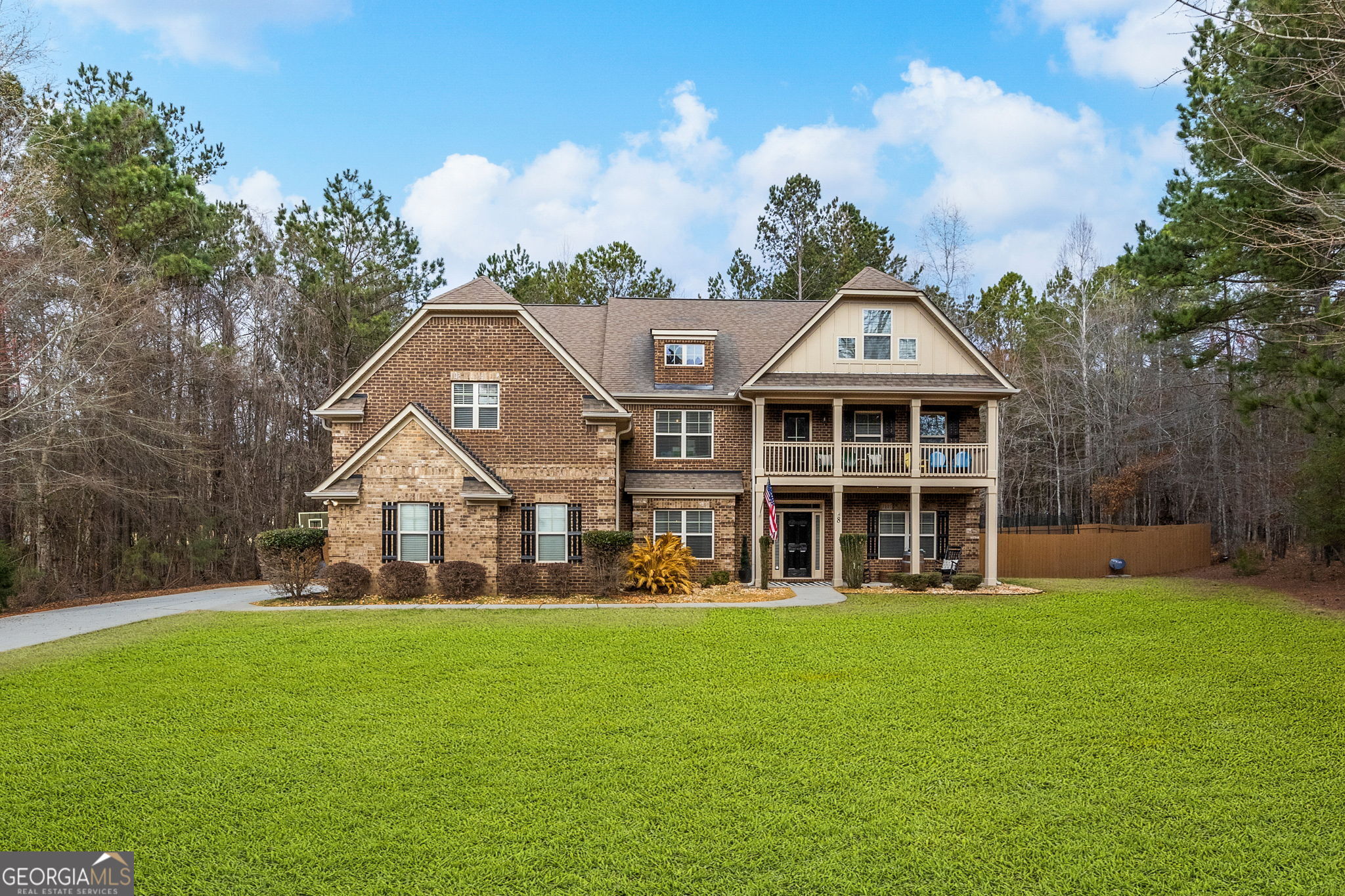 8 Ranan Lane Property Photo