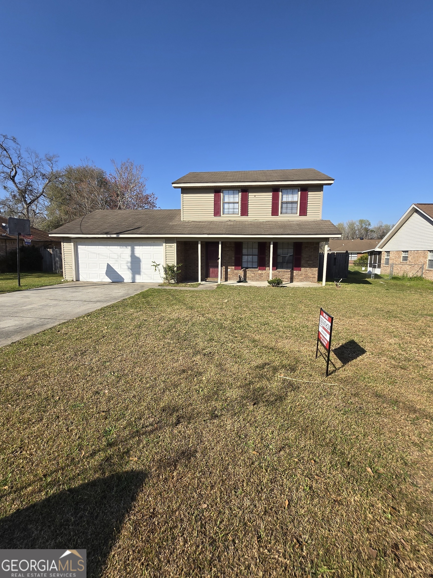 102 Thornbriar Drive Property Photo