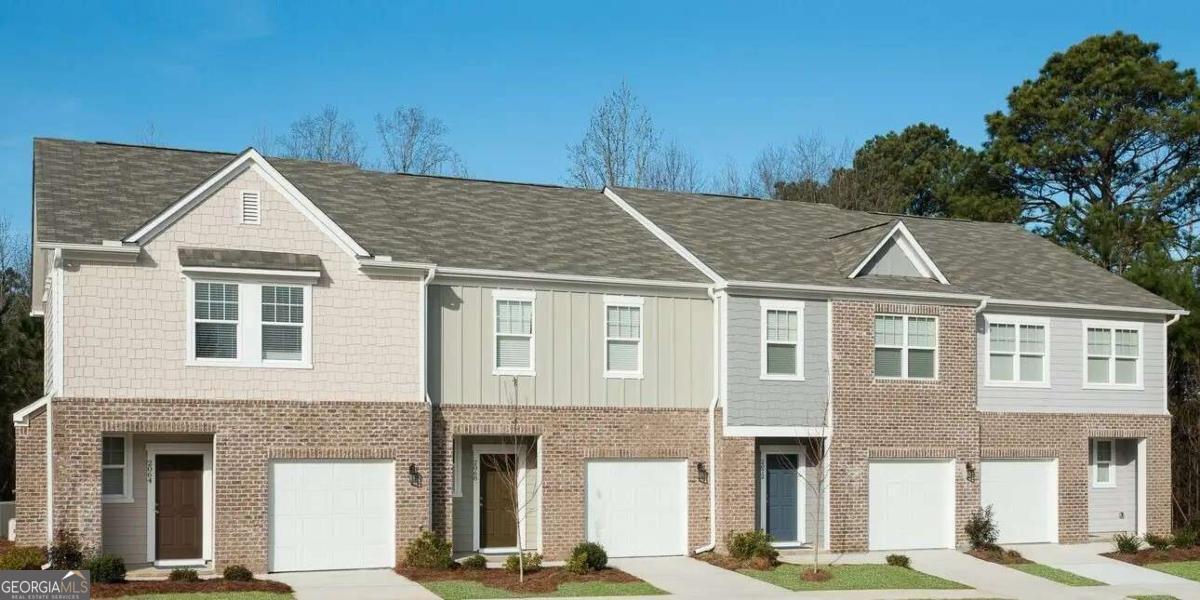 320 Naples Drive Property Photo