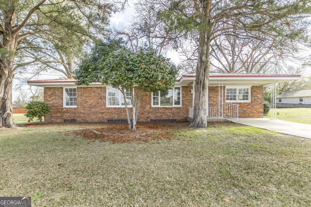 Centerville Real Estate Listings Main Image