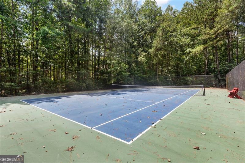 327 Swan Drive Property Photo