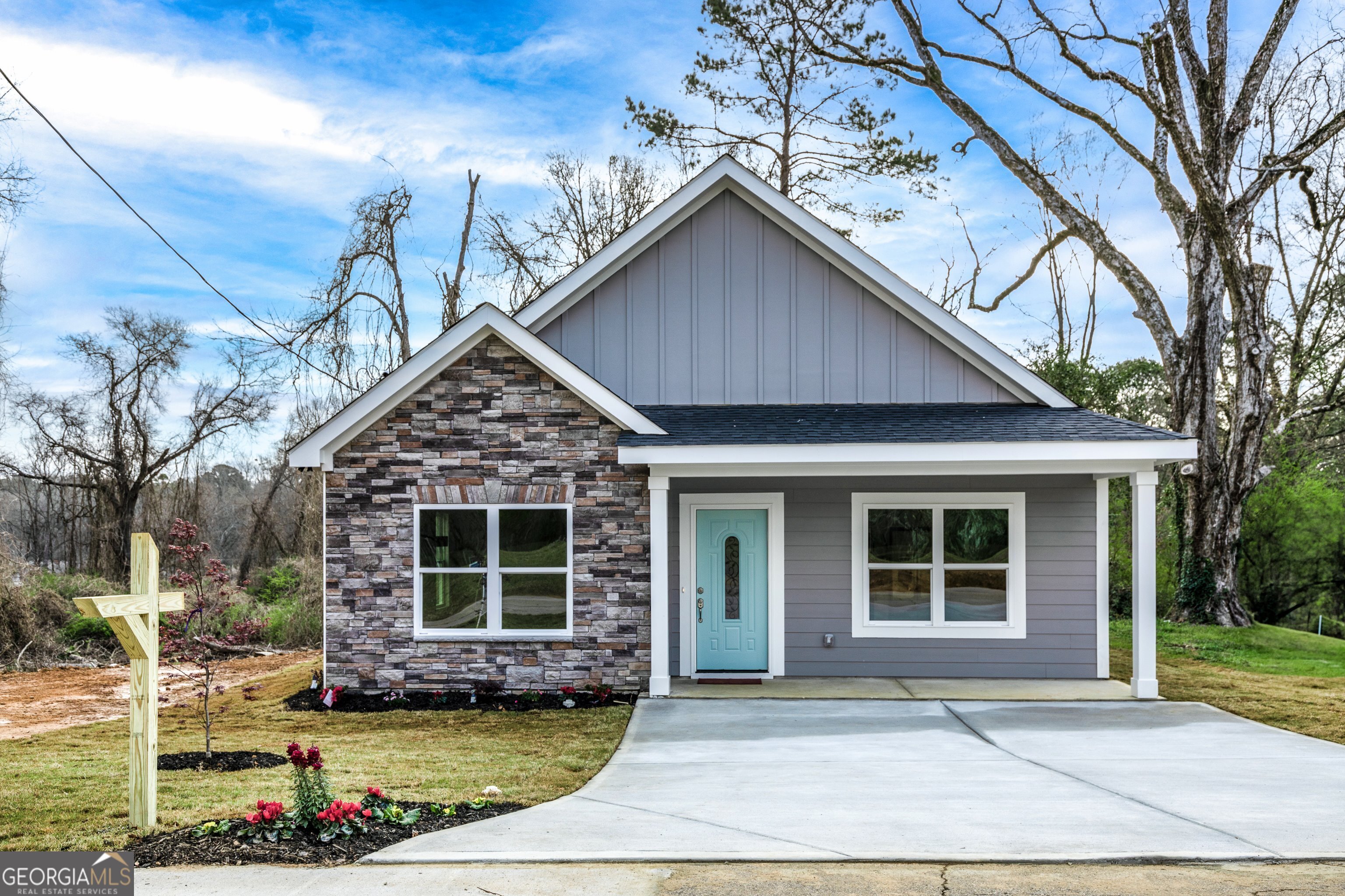 306 Poplar Street Property Photo