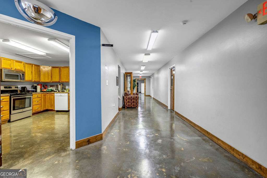 6218 Hospital Way Property Photo 15
