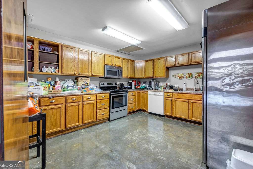 6218 Hospital Way Property Photo 16