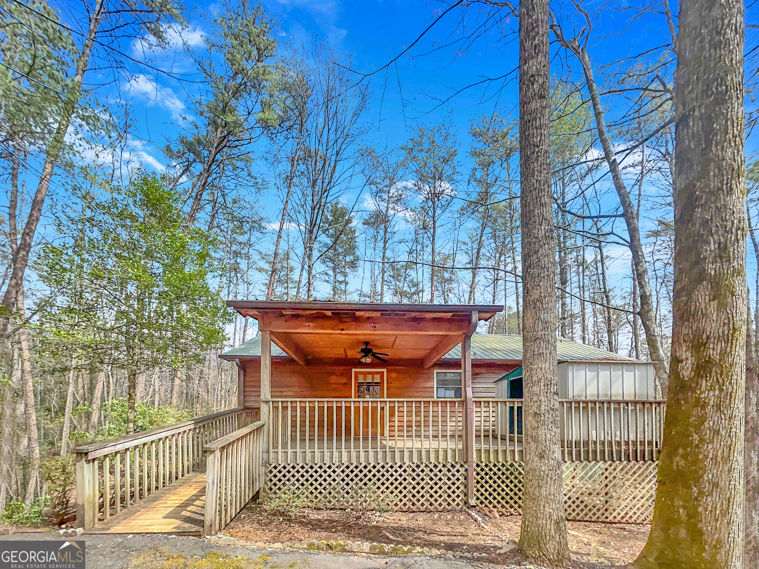 64 Tanglewood Dr Property Photo 1