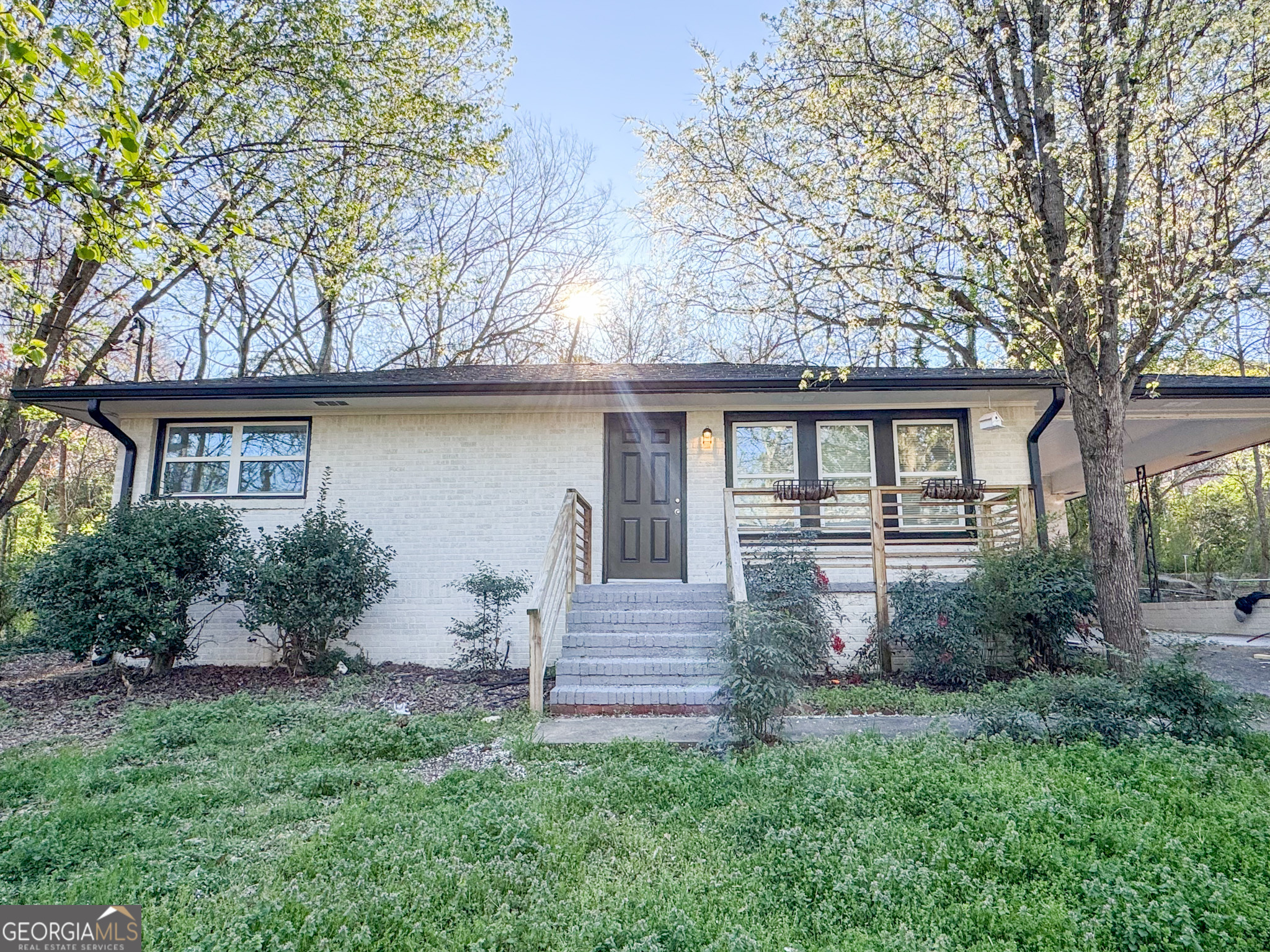 303 Flora Avenue Se Property Photo