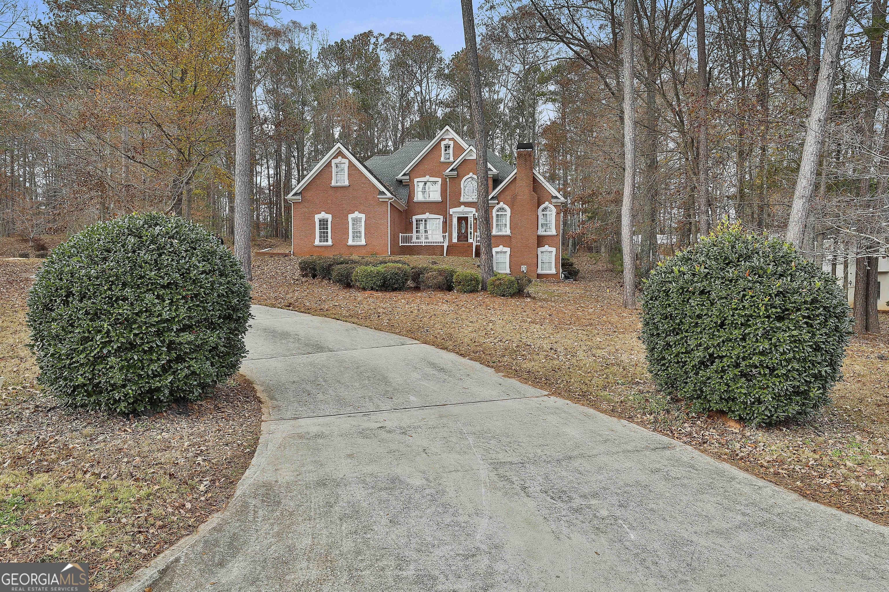 165 Standing Oak Place Property Photo 1