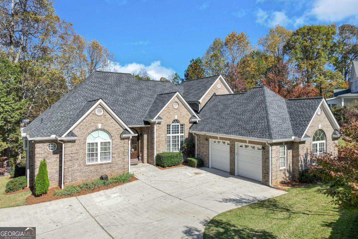 2611 Gold Leaf Point Property Photo