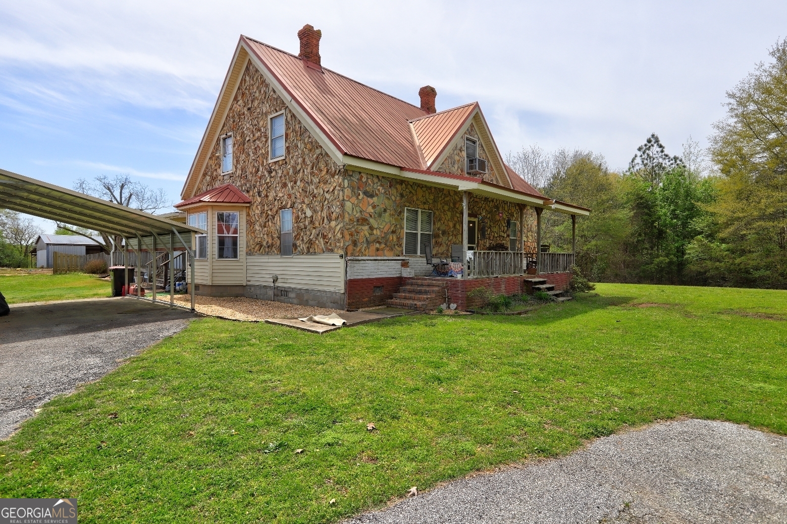 2640 Teamon Road Property Photo 1