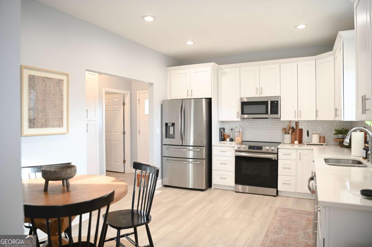 204 North Avenue Property Photo 9
