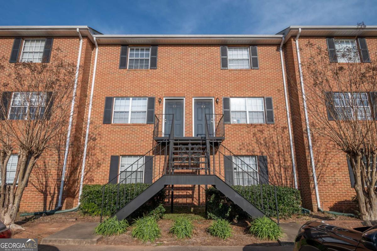 Clarke Central Real Estate Listings Main Image