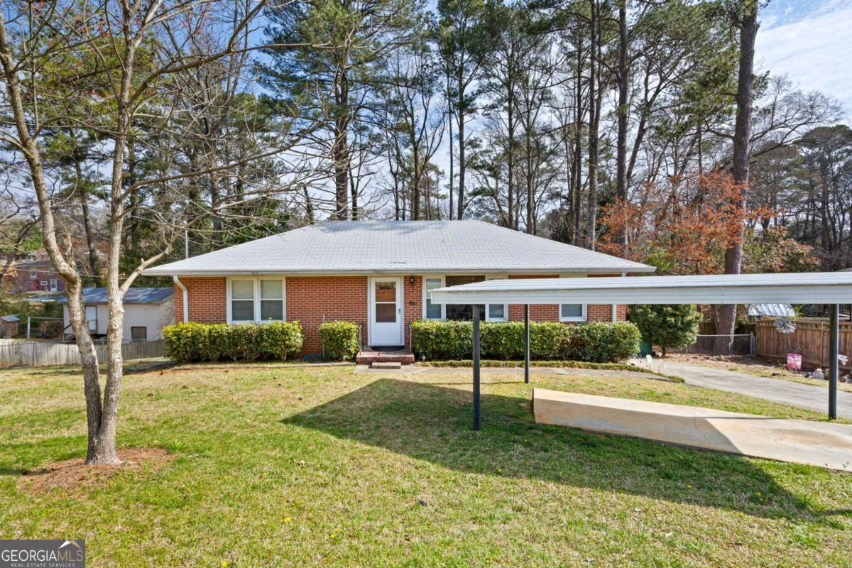 2251 Trailwood Drive Se Property Photo 1