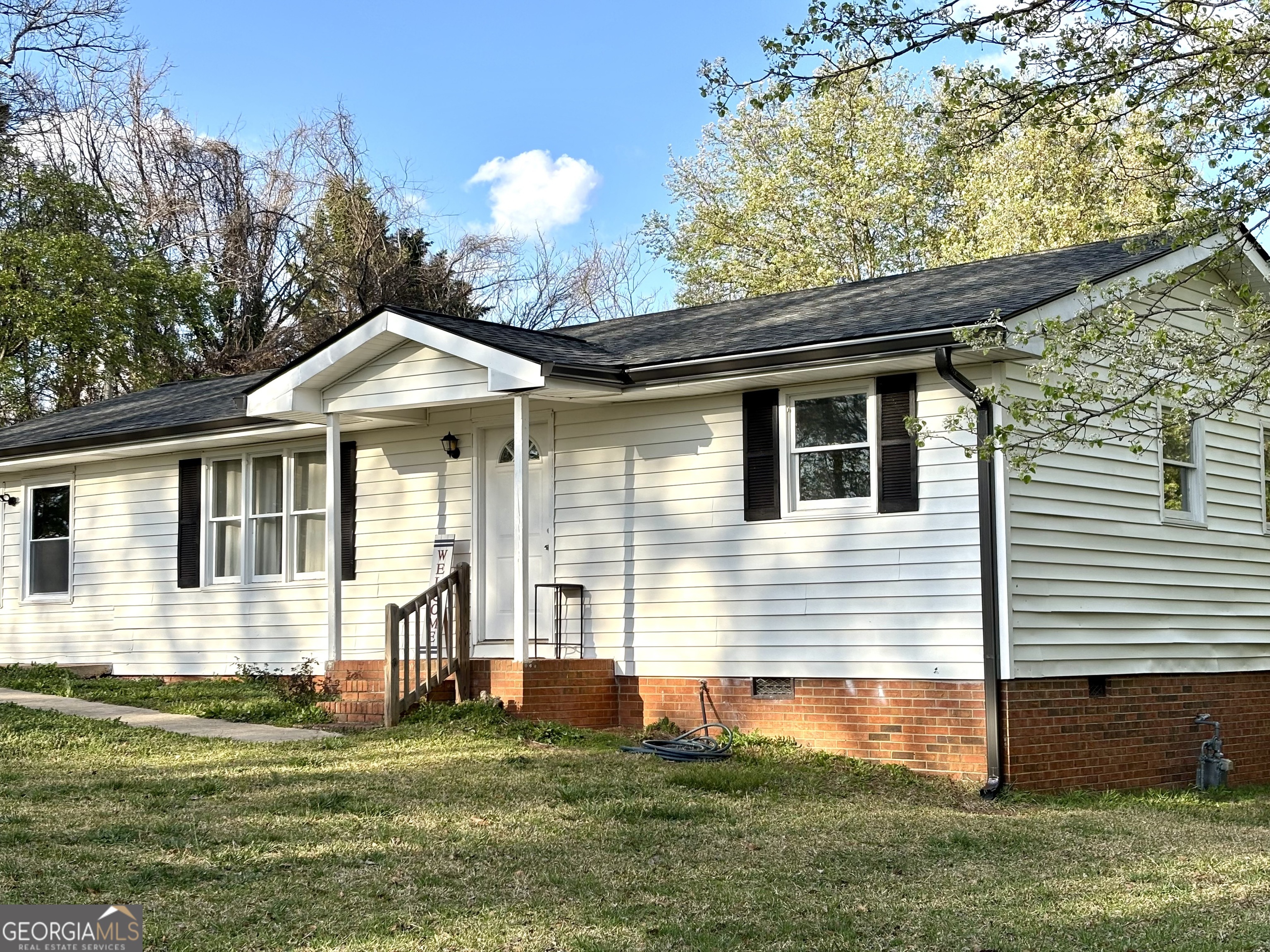 246 Farmers High Road Property Photo