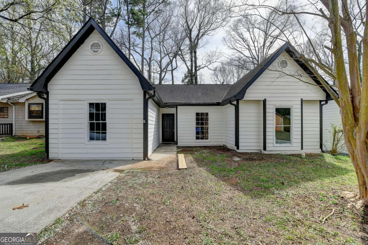 5393 Ridge Forest Drive Property Photo