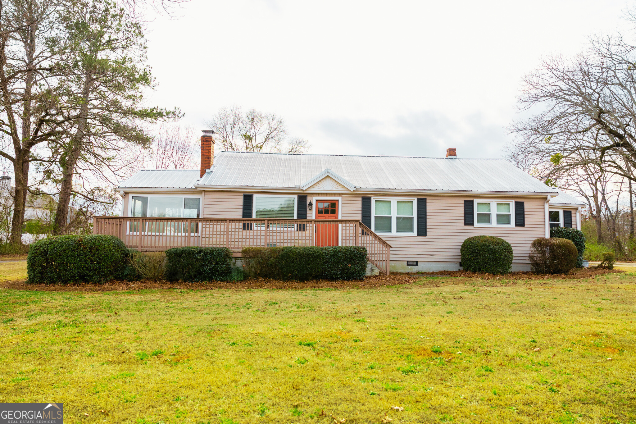 6551 Hog Mountain Road Property Photo