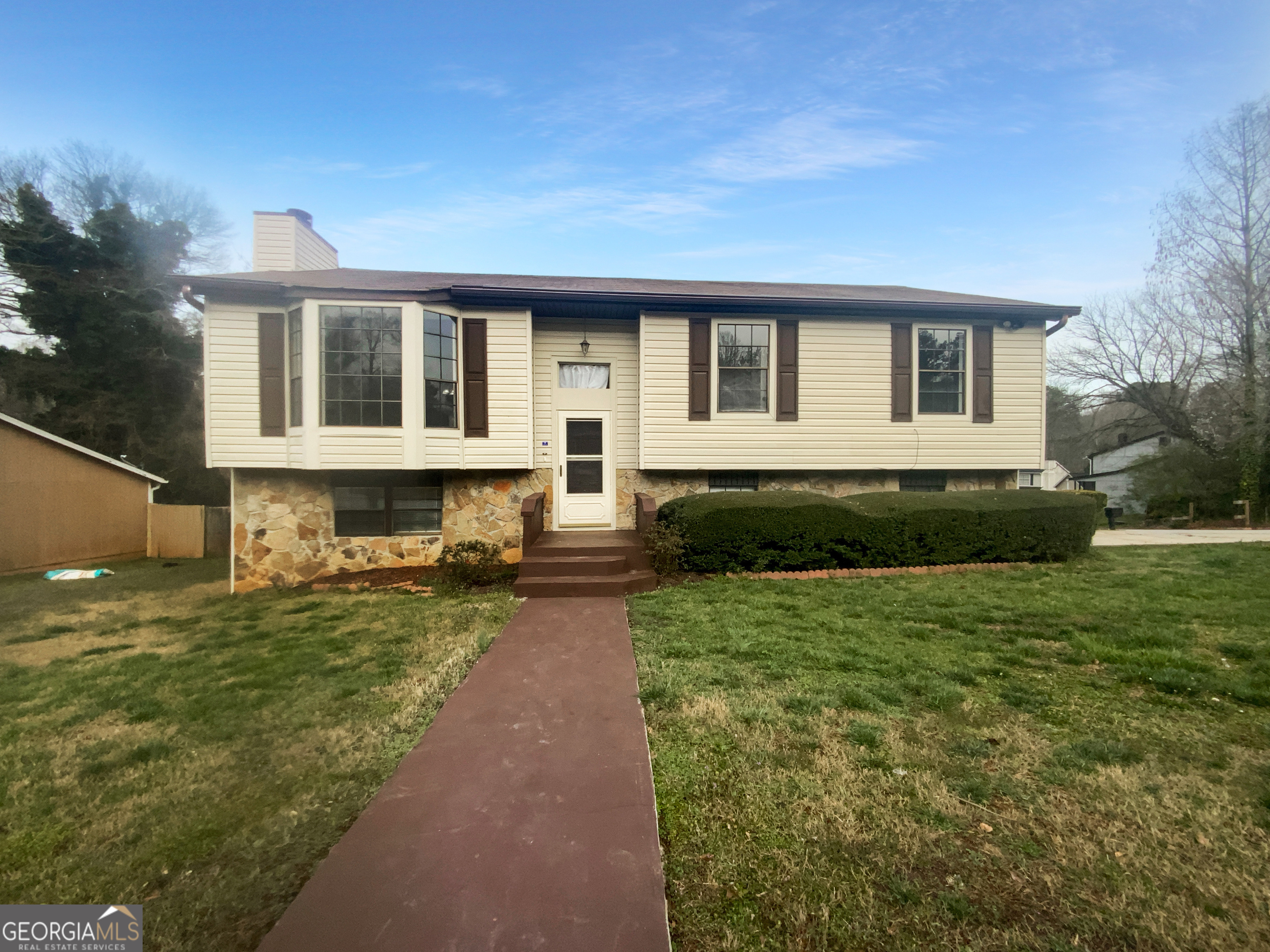4933 Bayside Court Property Photo
