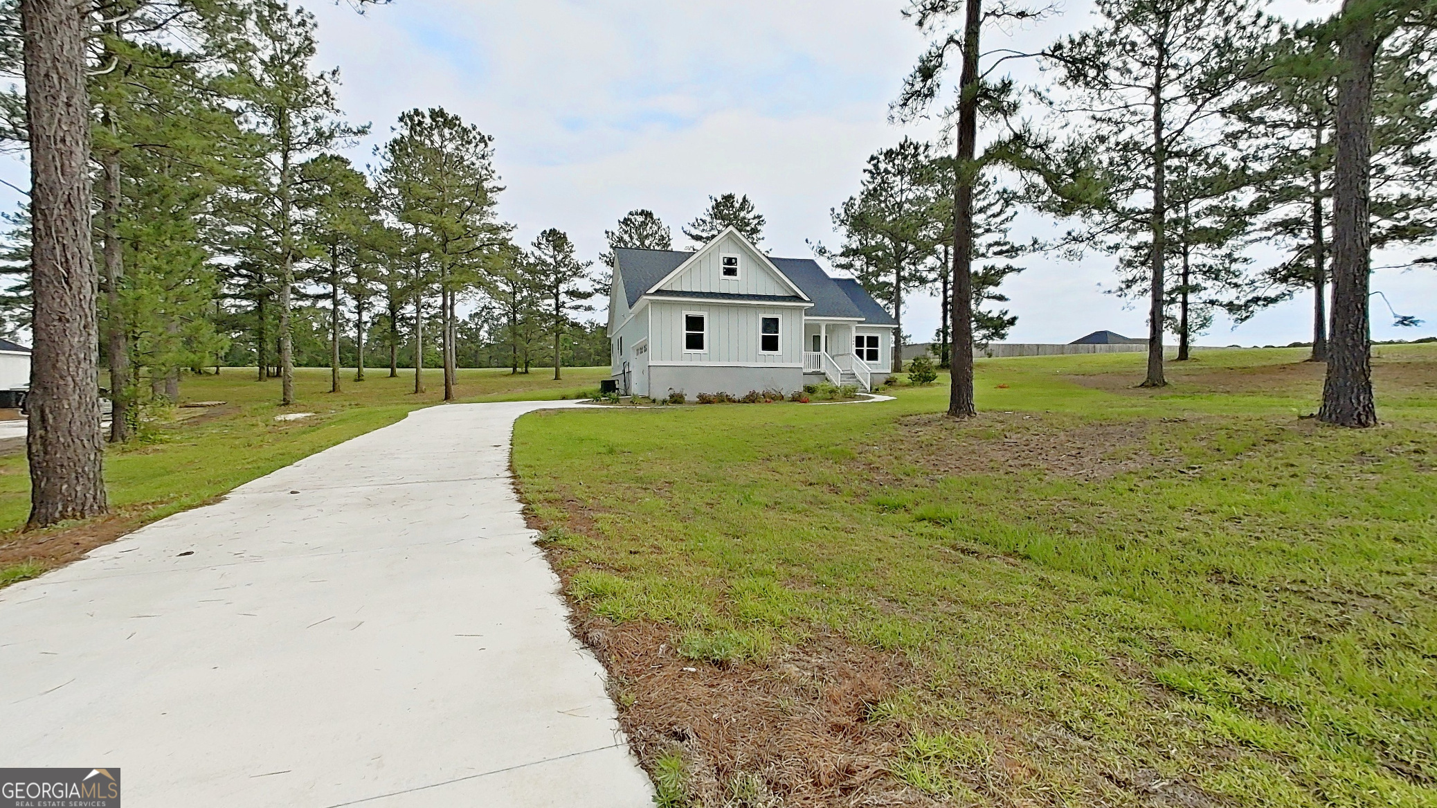 264 Woodridge Lane Property Photo 6