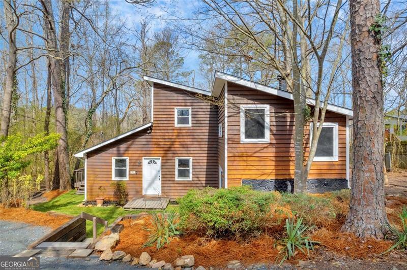 279 Alex Street Property Photo