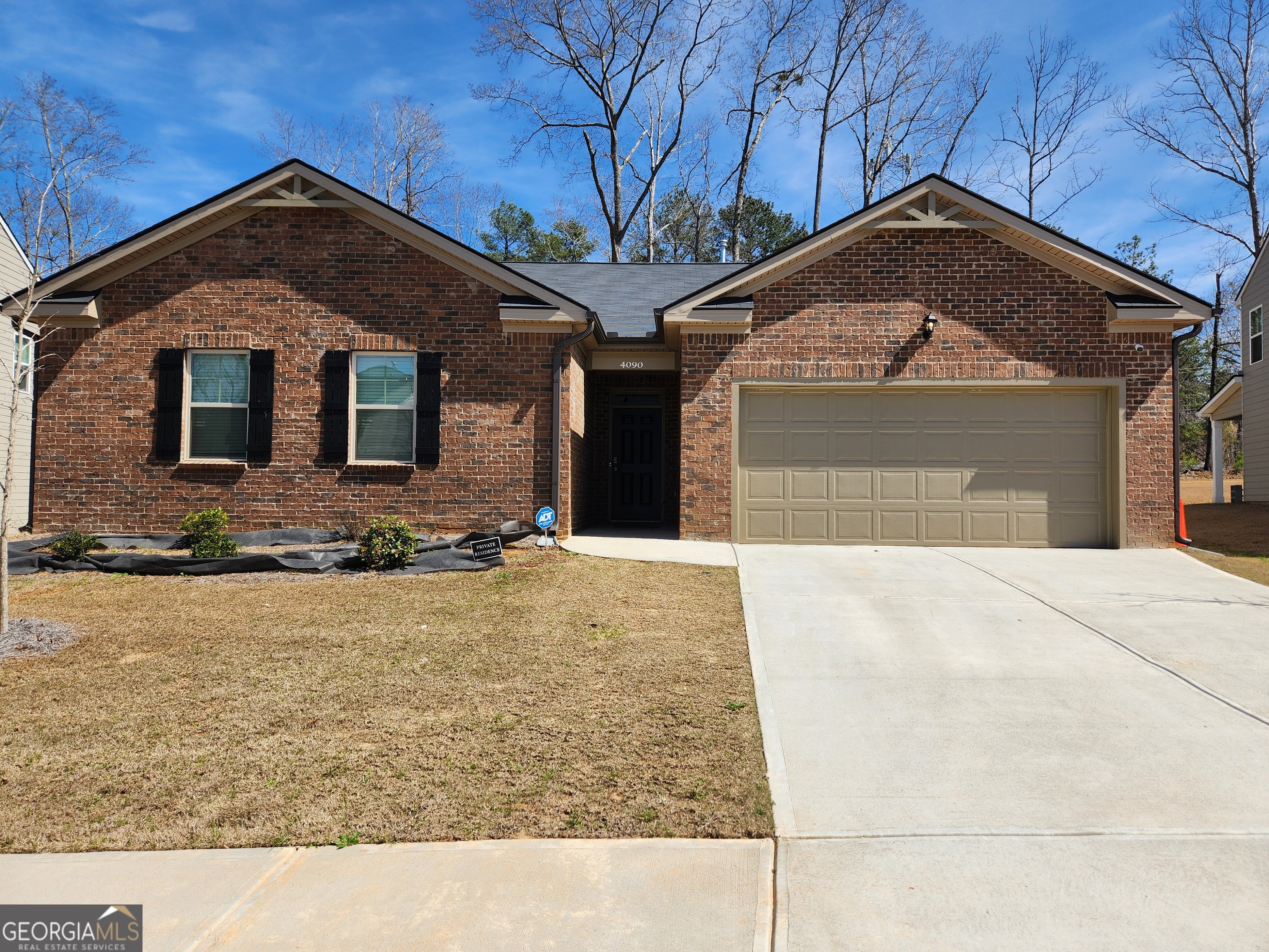 4090 Spencer Lane Property Photo