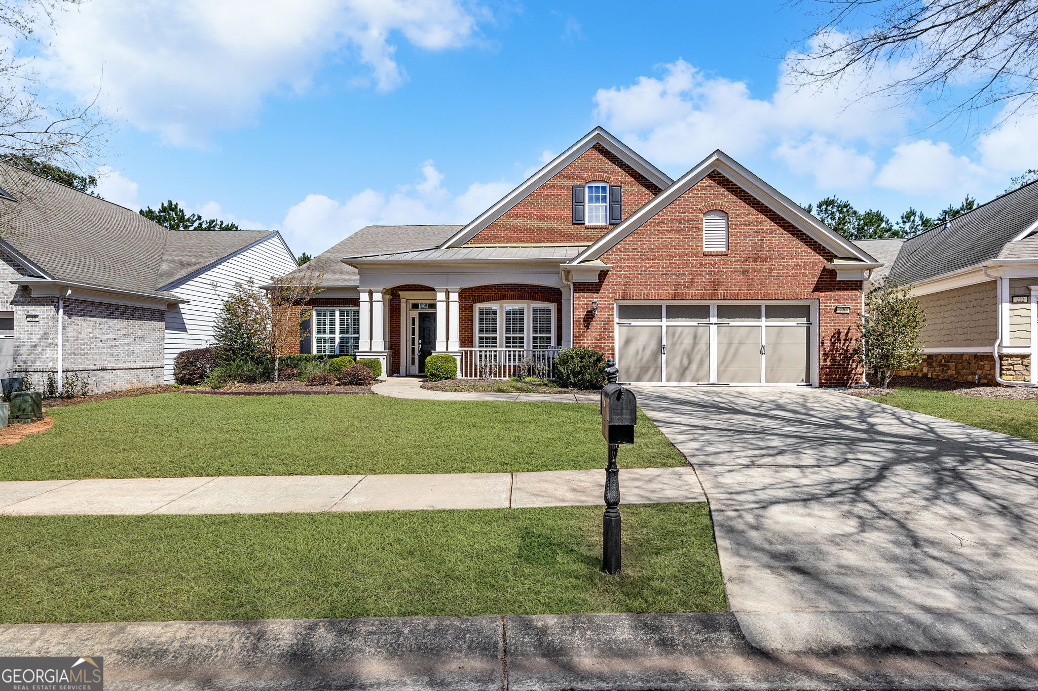 220 Begonia Court Property Photo