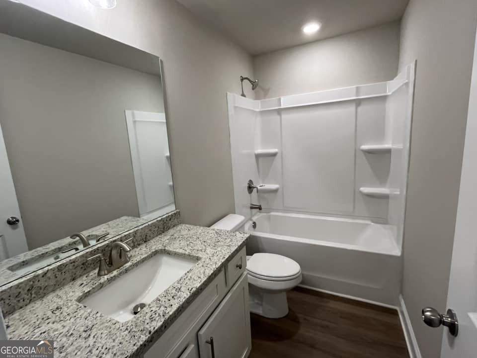 11 Creekside Commons Drive Property Photo 40