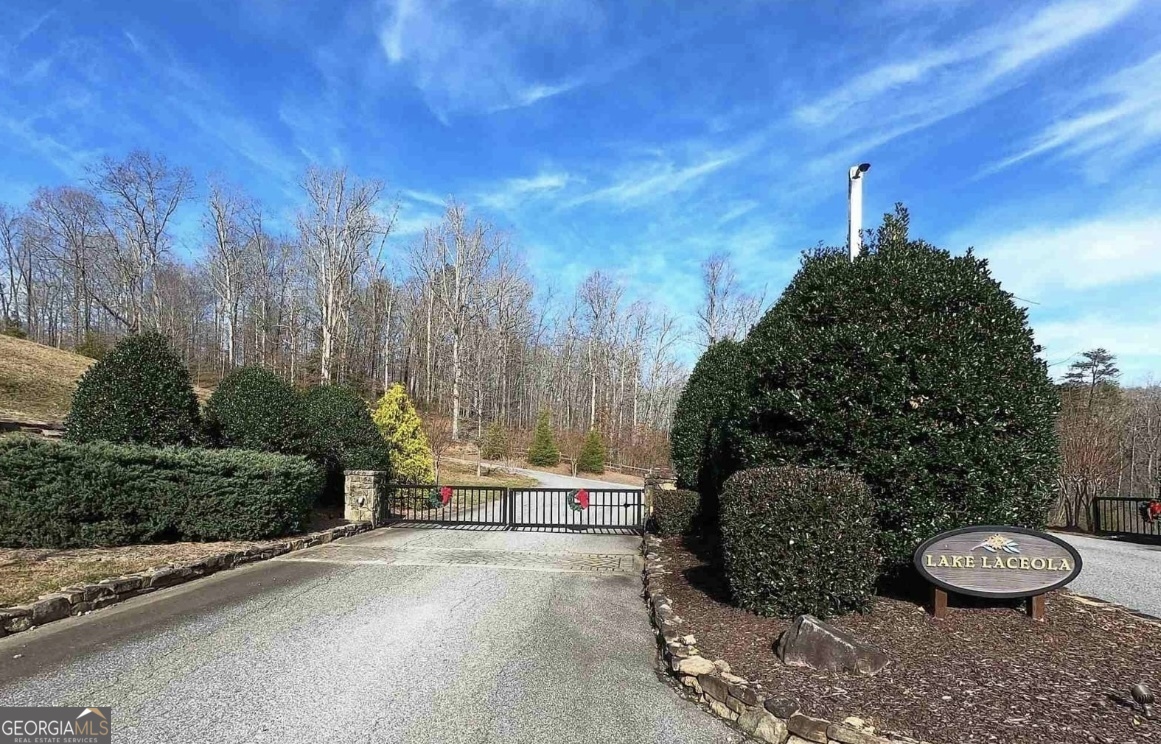 58 Mountainside Drive Property Photo 14