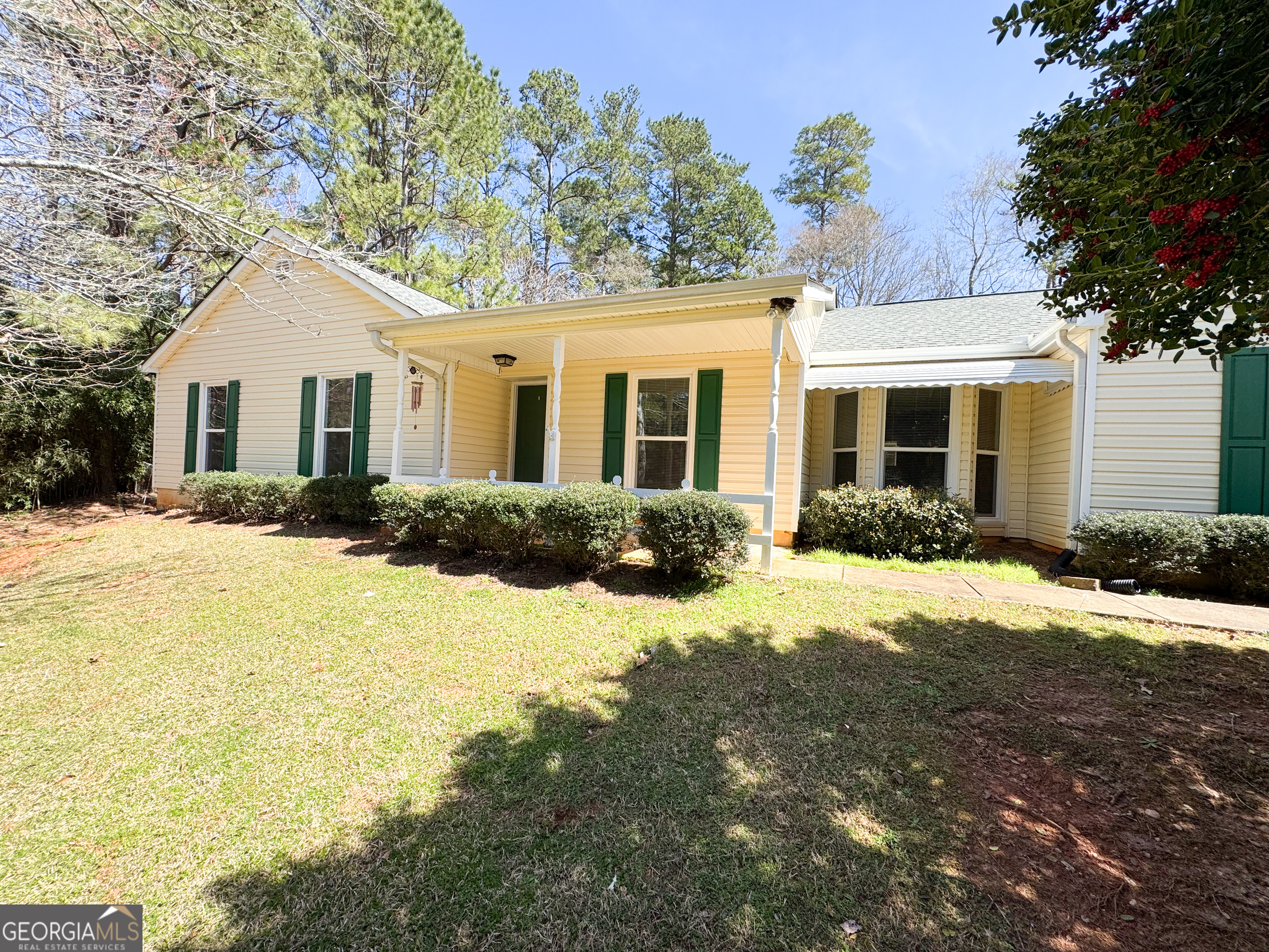 199 Lake Forest Drive Property Photo