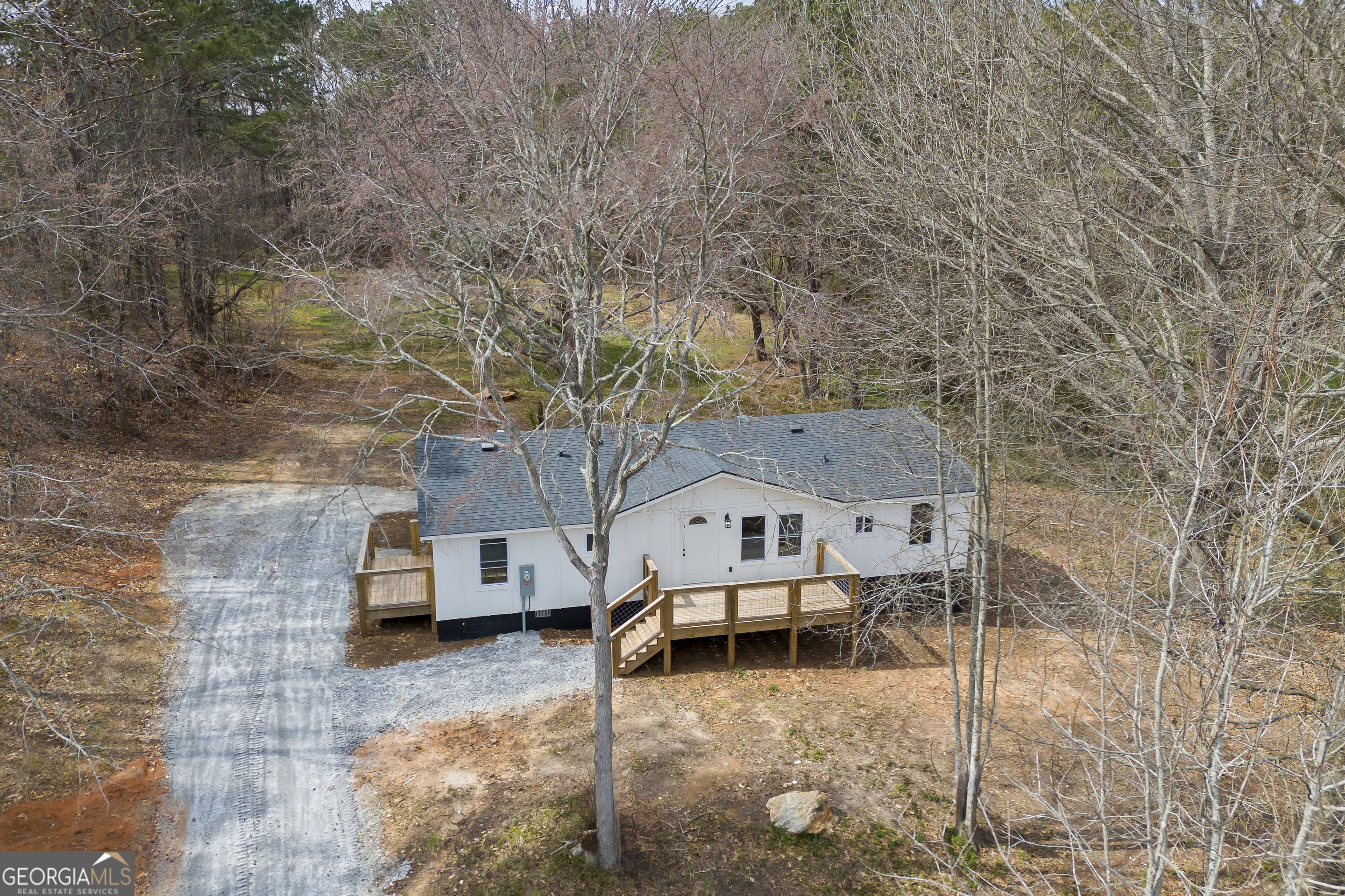 75 Woodfield Road Property Photo