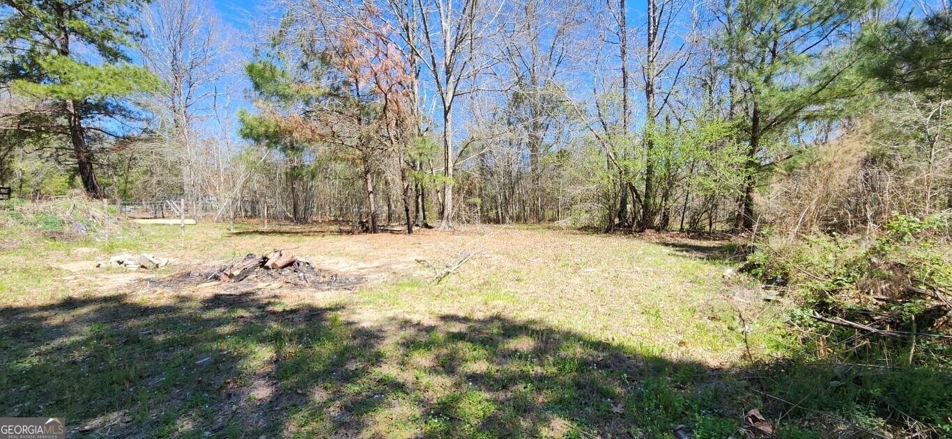 5755 Jeffersonville Road Property Photo 1