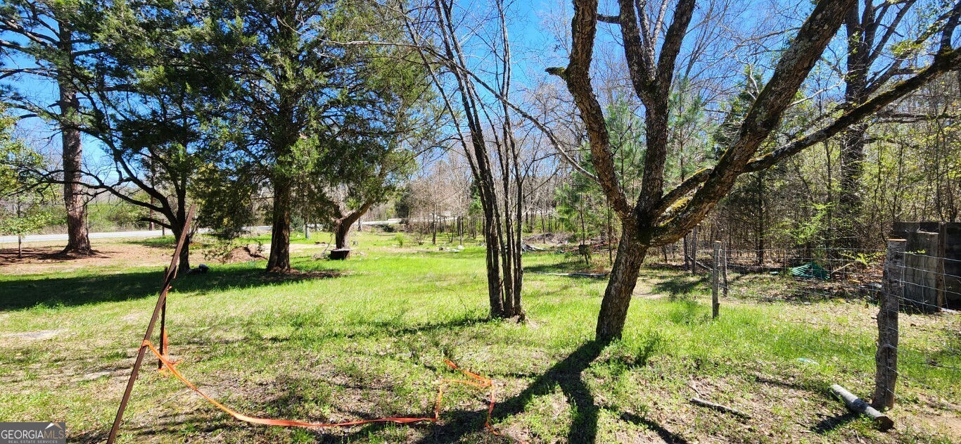 5757 Jeffersonville Road Property Photo 1