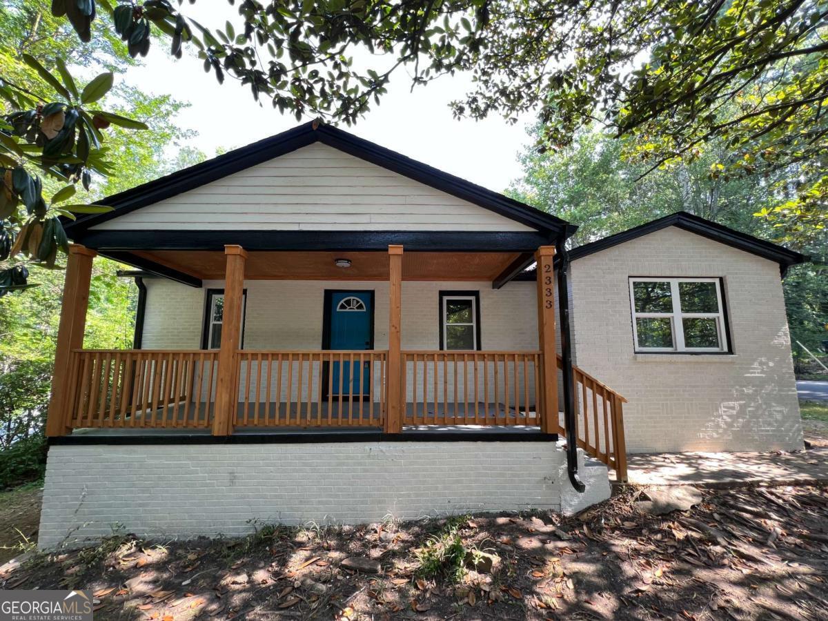 2333 Carver Drive Nw Property Photo