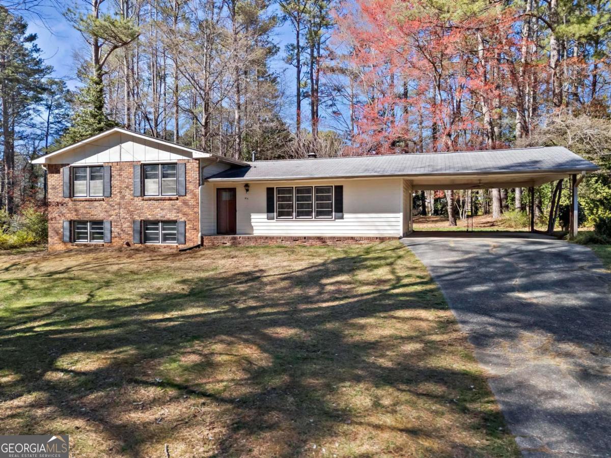 415 Creek Valley Drive Property Photo