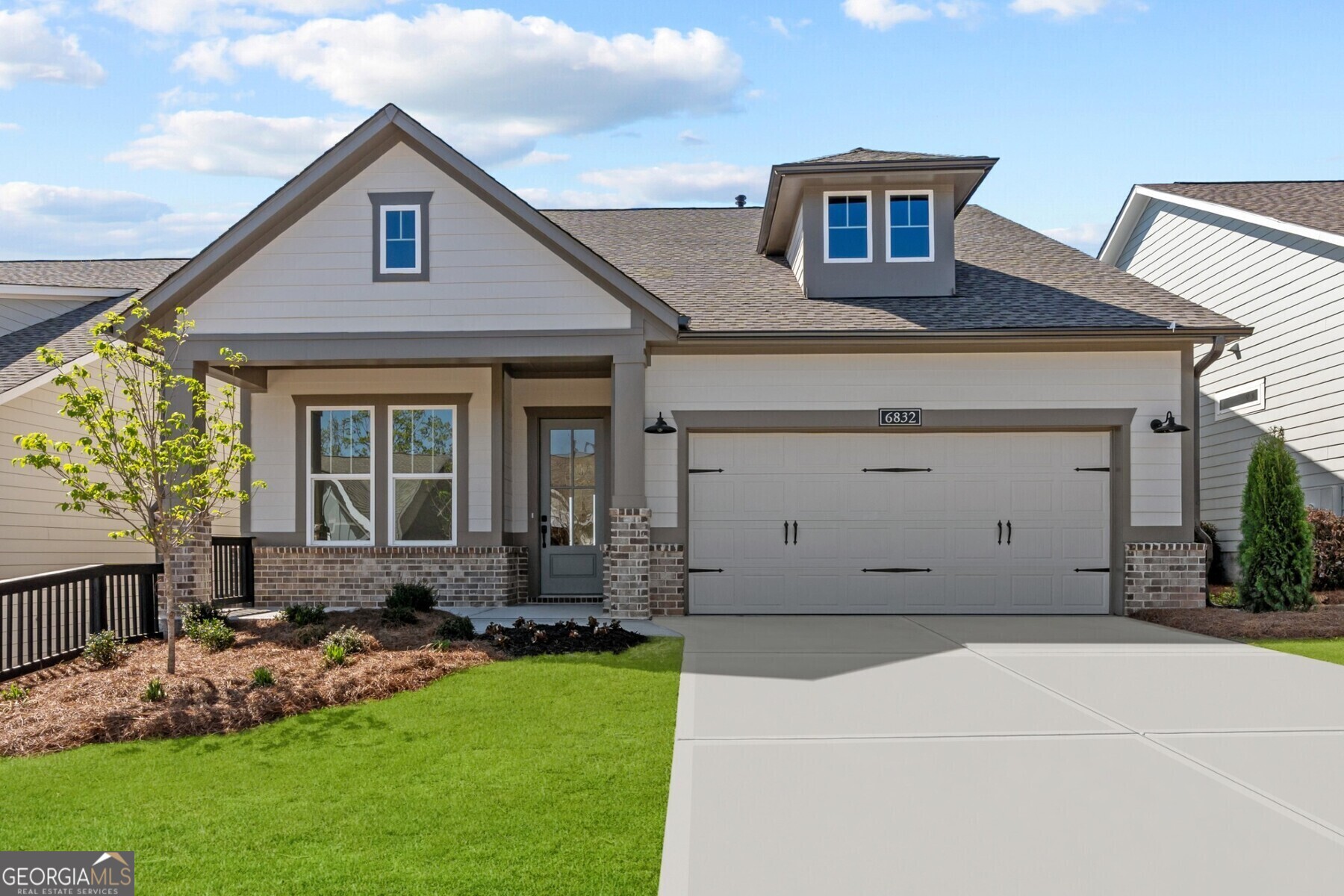 6832 Bungalow Road Property Photo 1