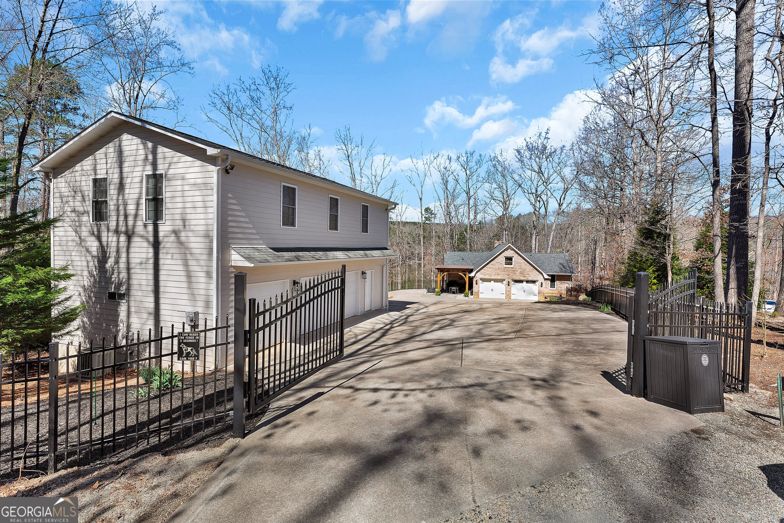 Martin Real Estate Listings Main Image