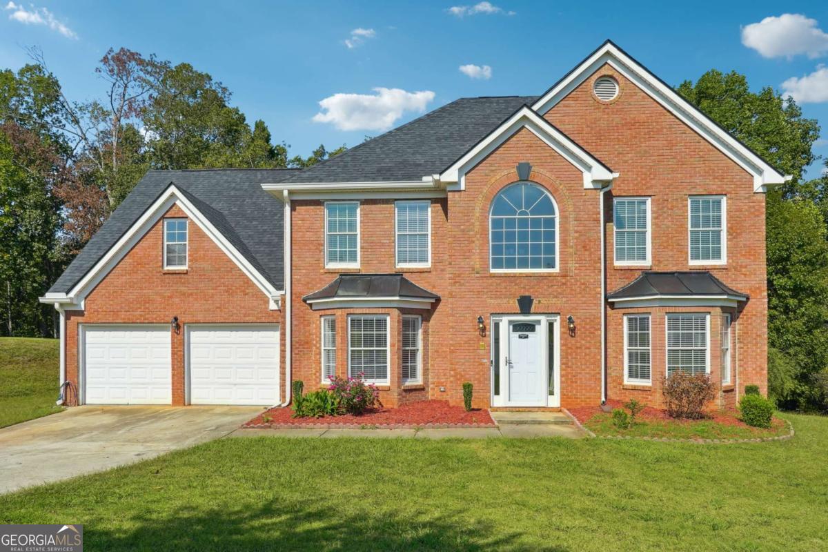 93 Carriage Lake Drive Property Photo 1