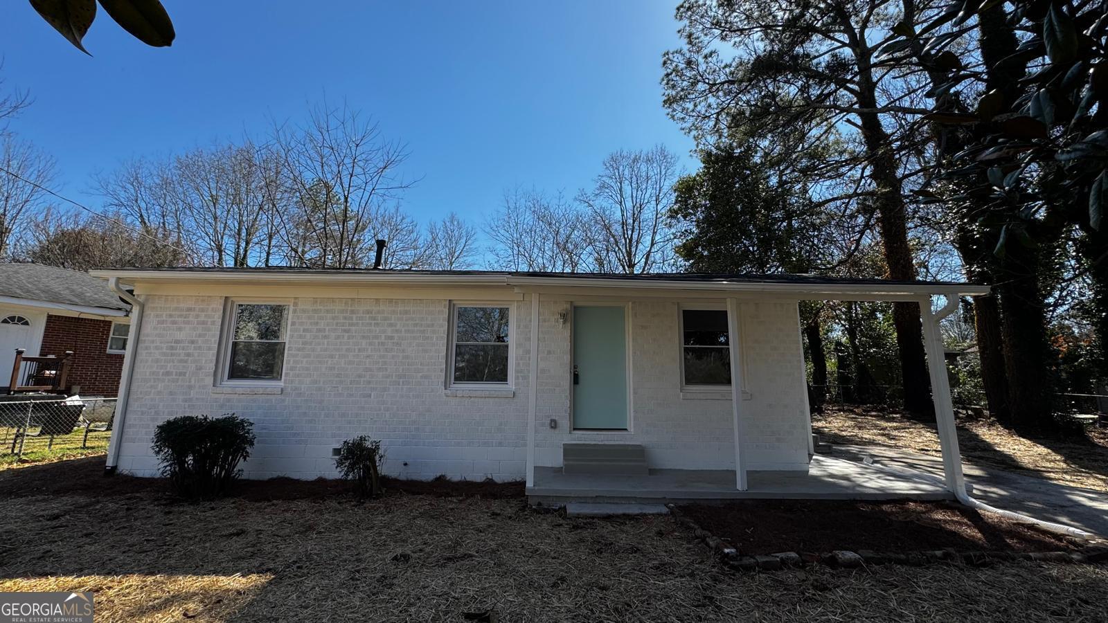 110 Raymond Street Property Photo