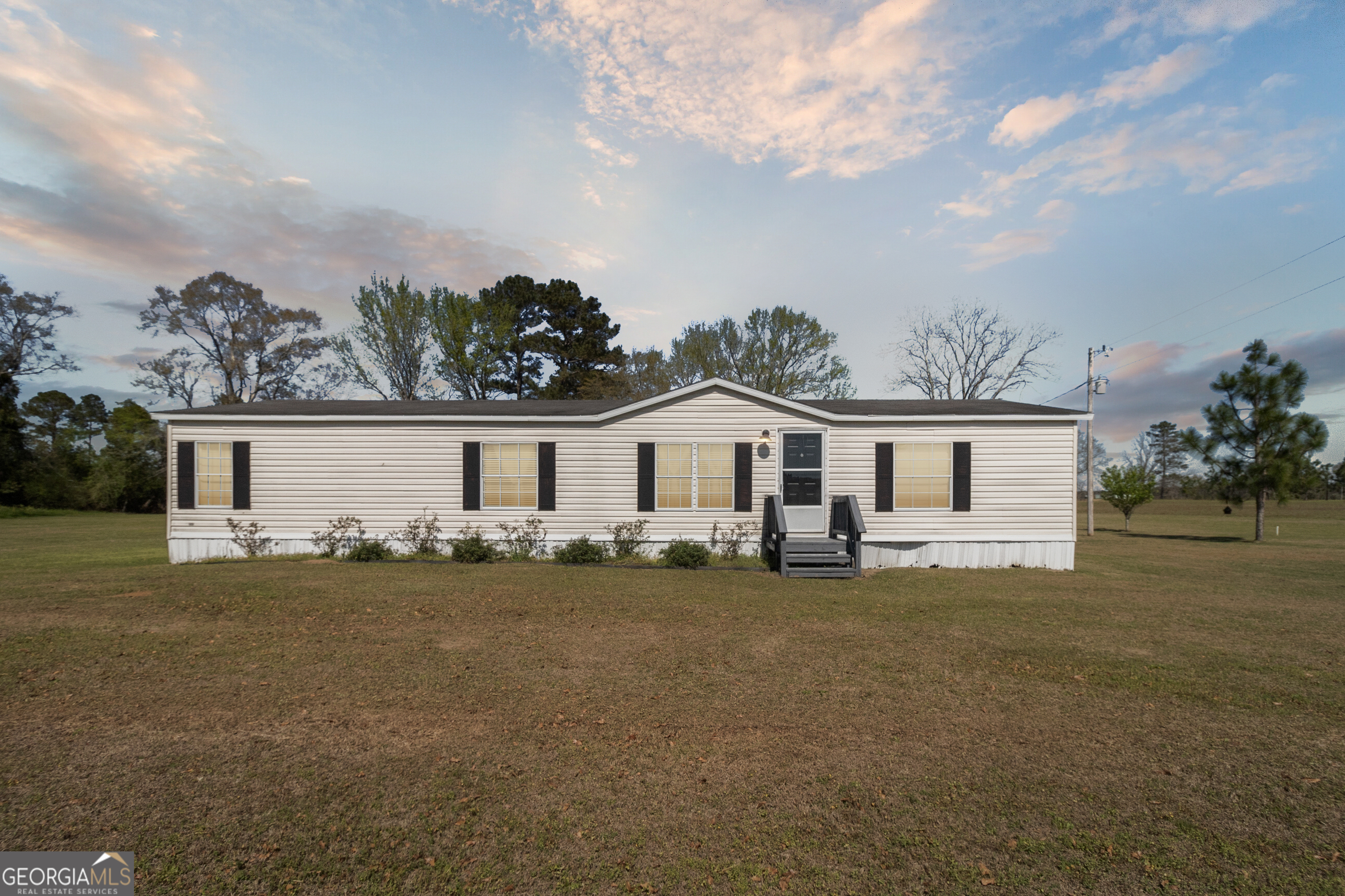 1422 Gw Oliver Road Property Photo