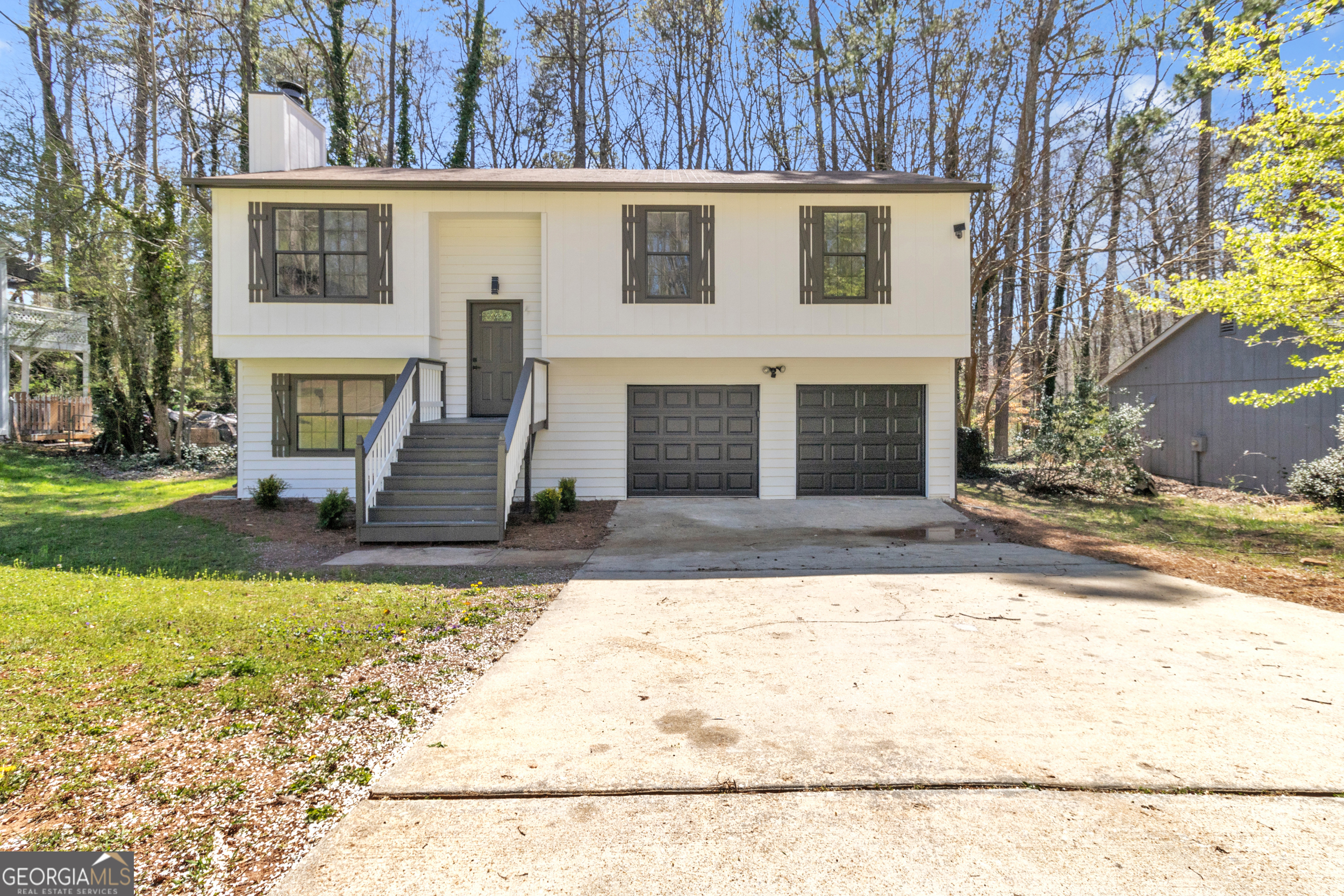 5075 S Woodbridge Trail Property Photo