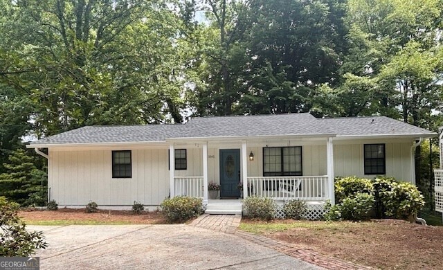 3841 Admiral Drive Property Photo