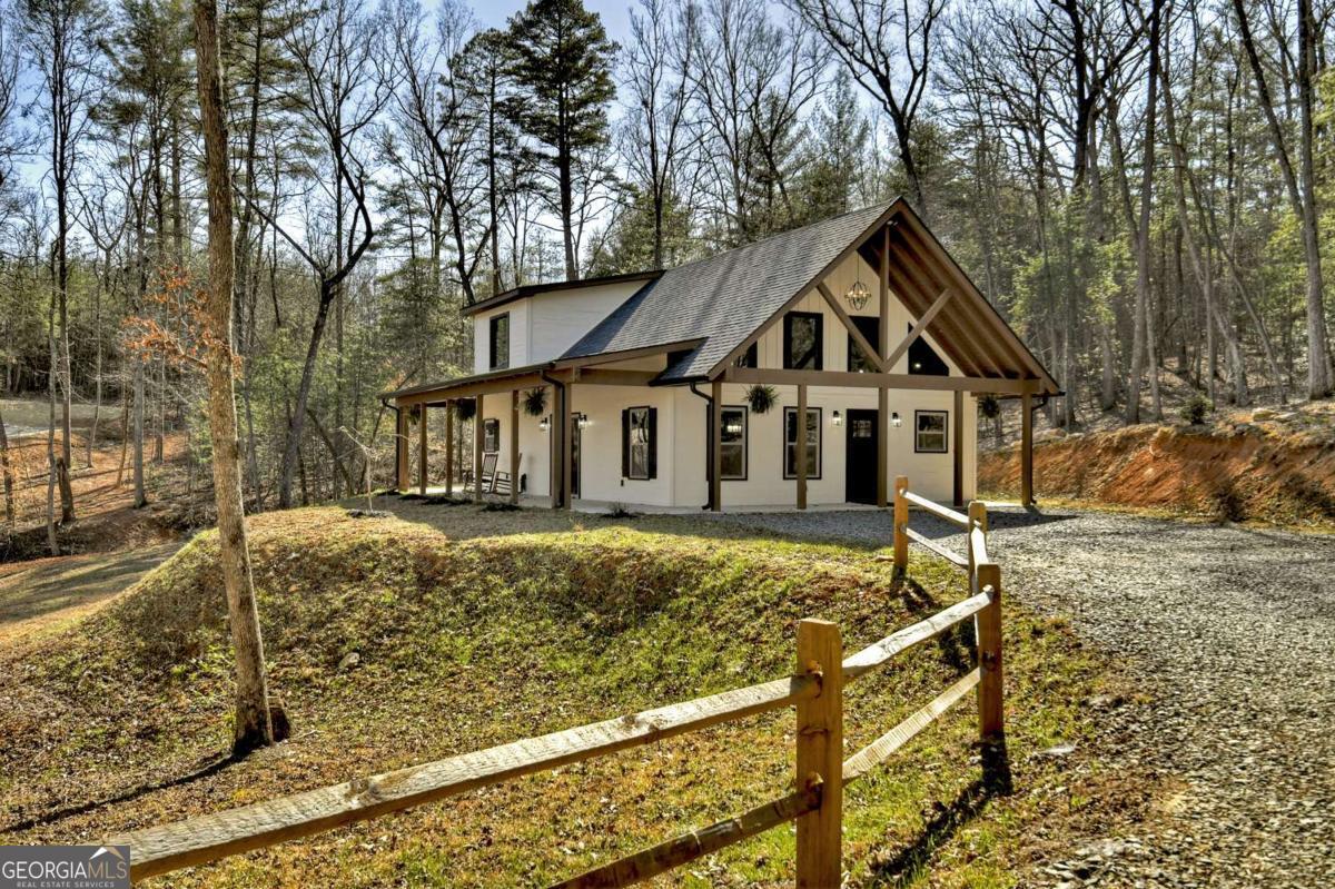 67 Oakwood Trail Property Photo
