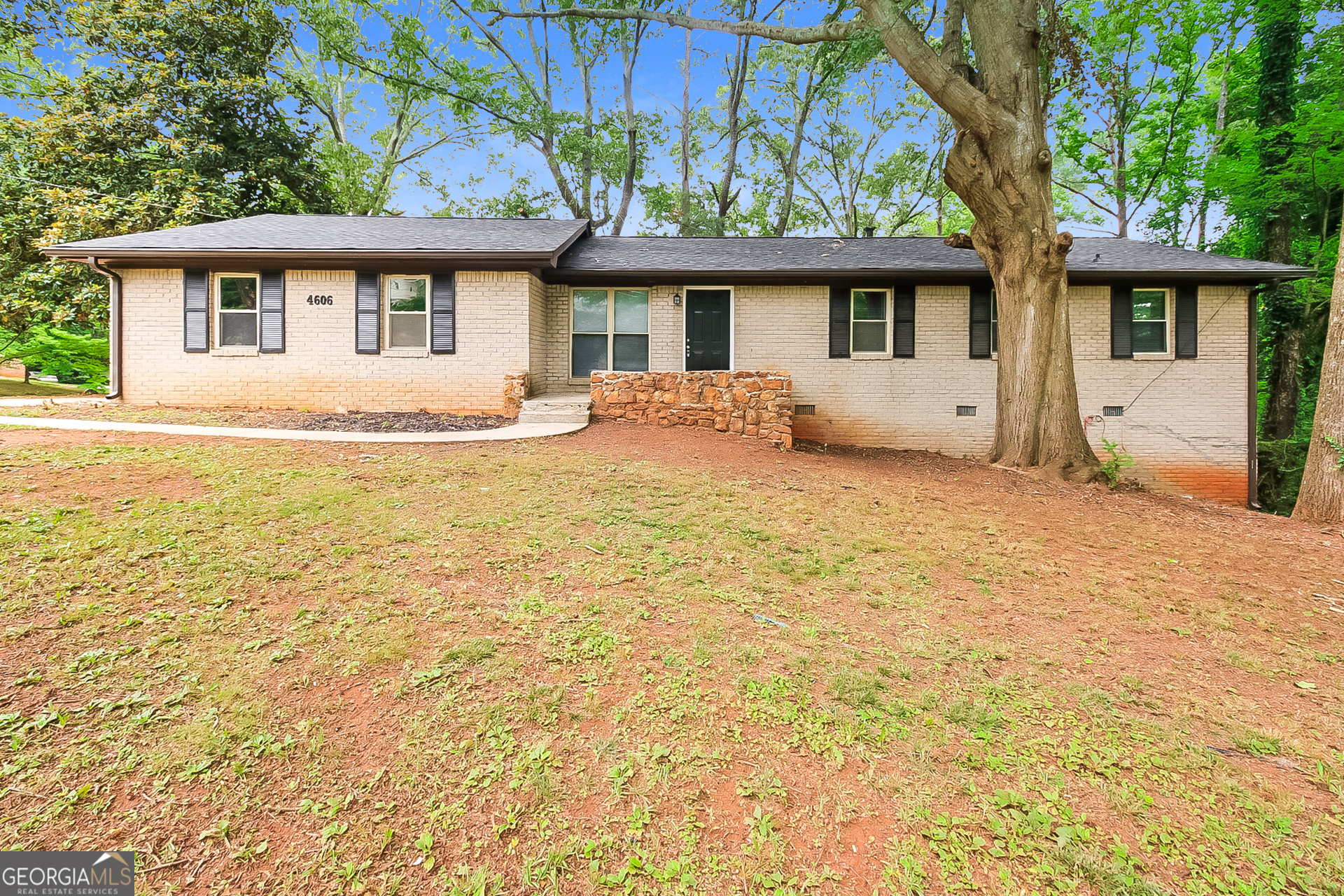 30083 Real Estate Listings Main Image