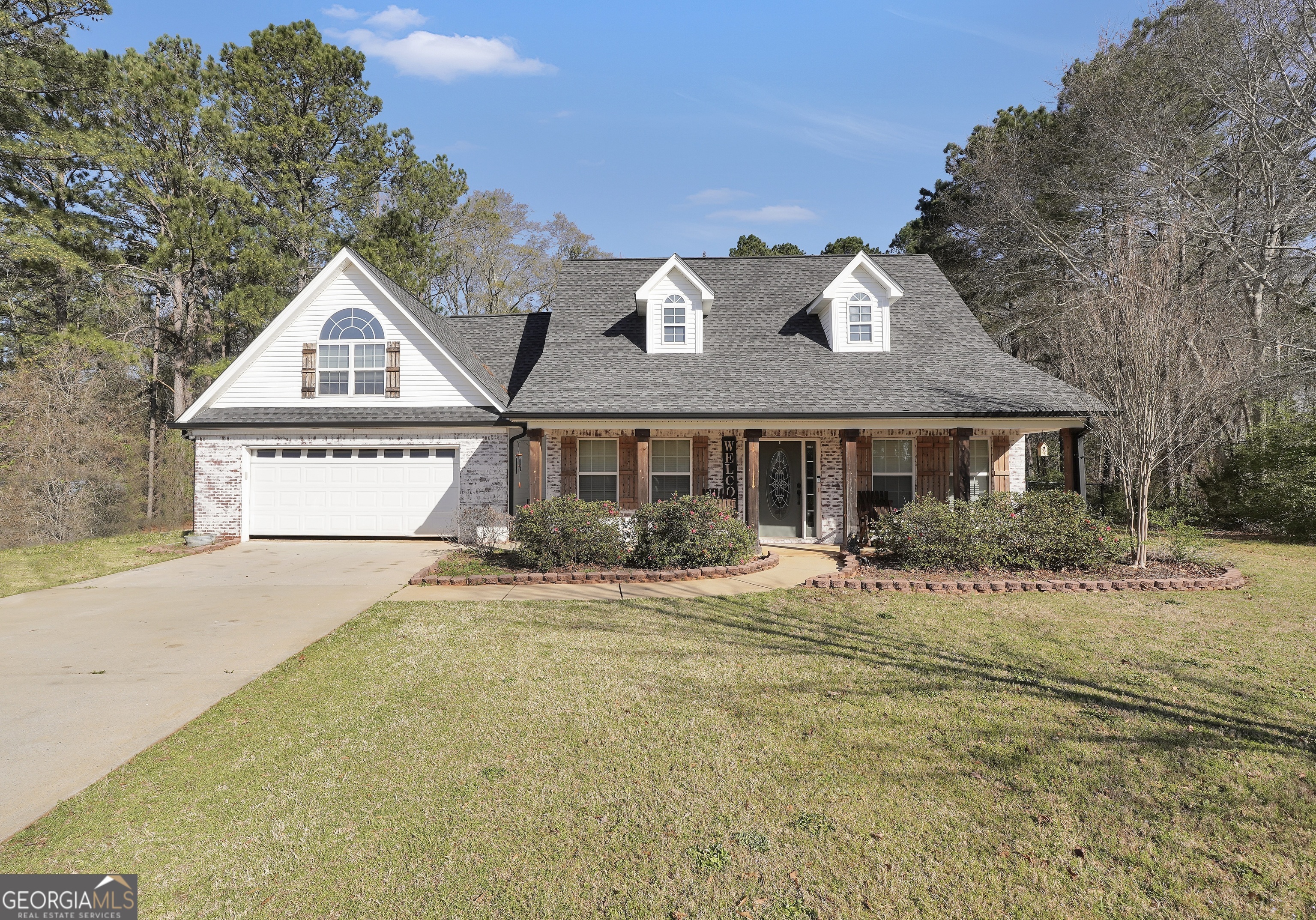 950 Besse Way Property Photo 1