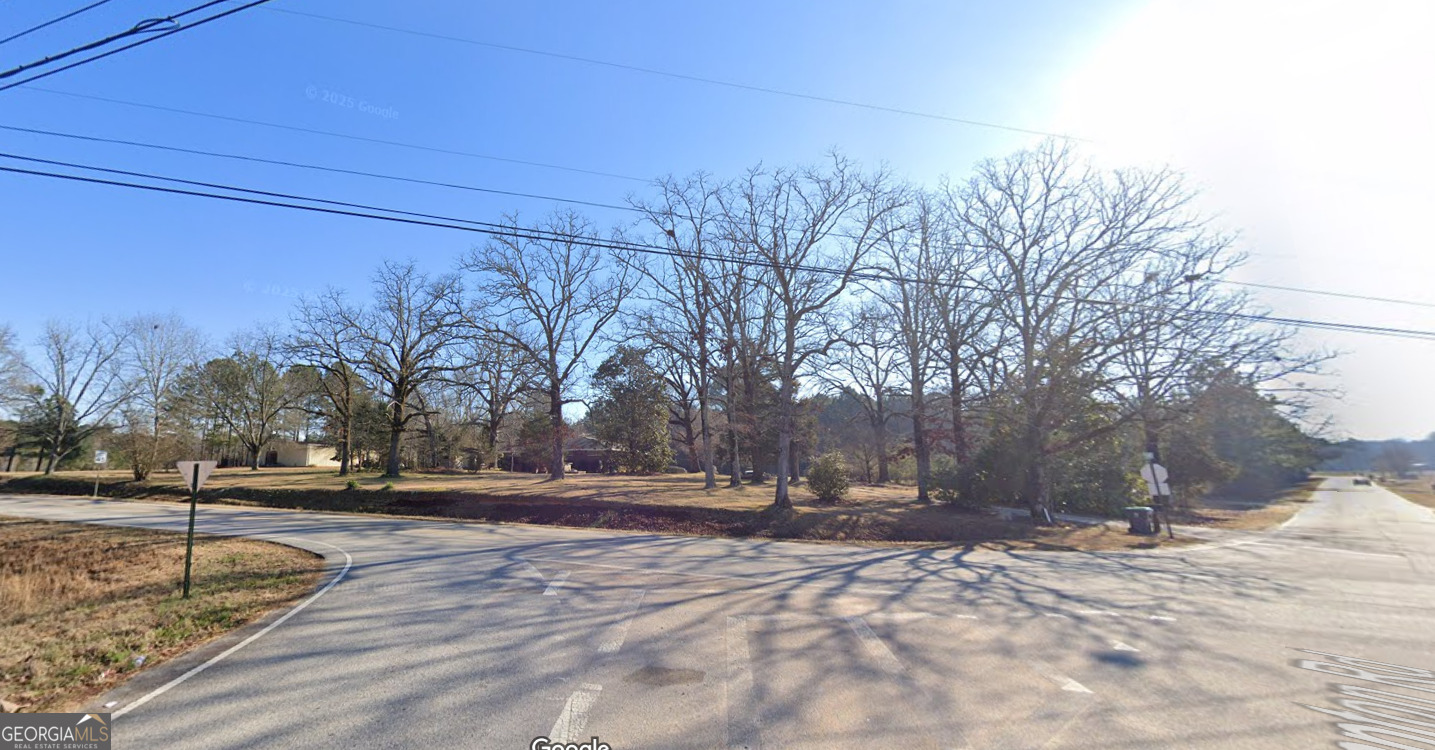 1007 S Hampton Road Property Photo 2