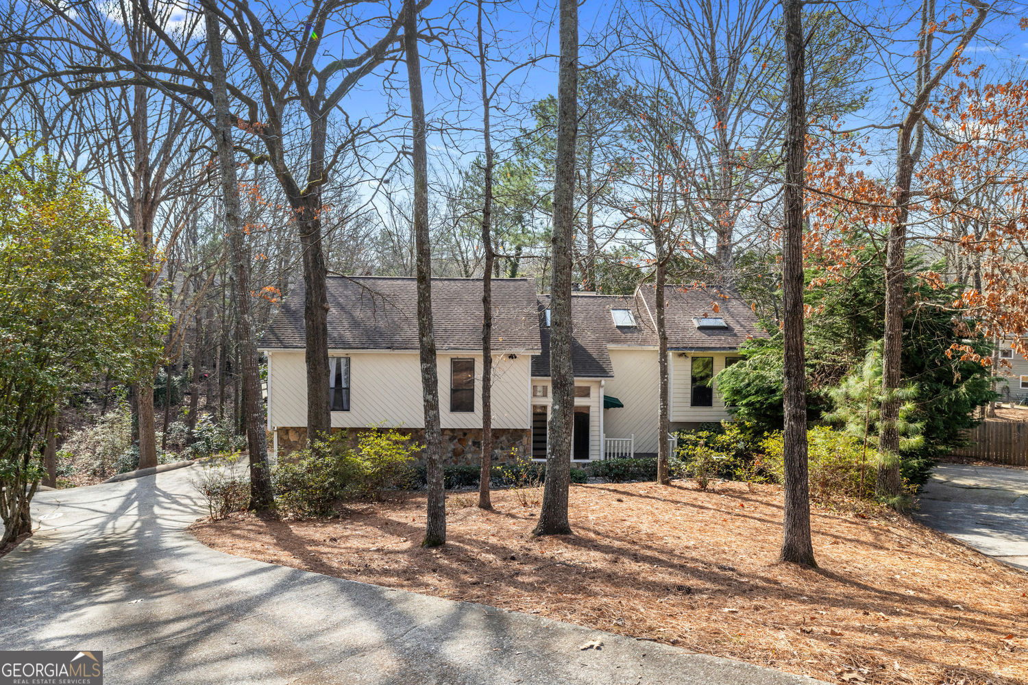 8498 Colony Club Drive Property Photo 1
