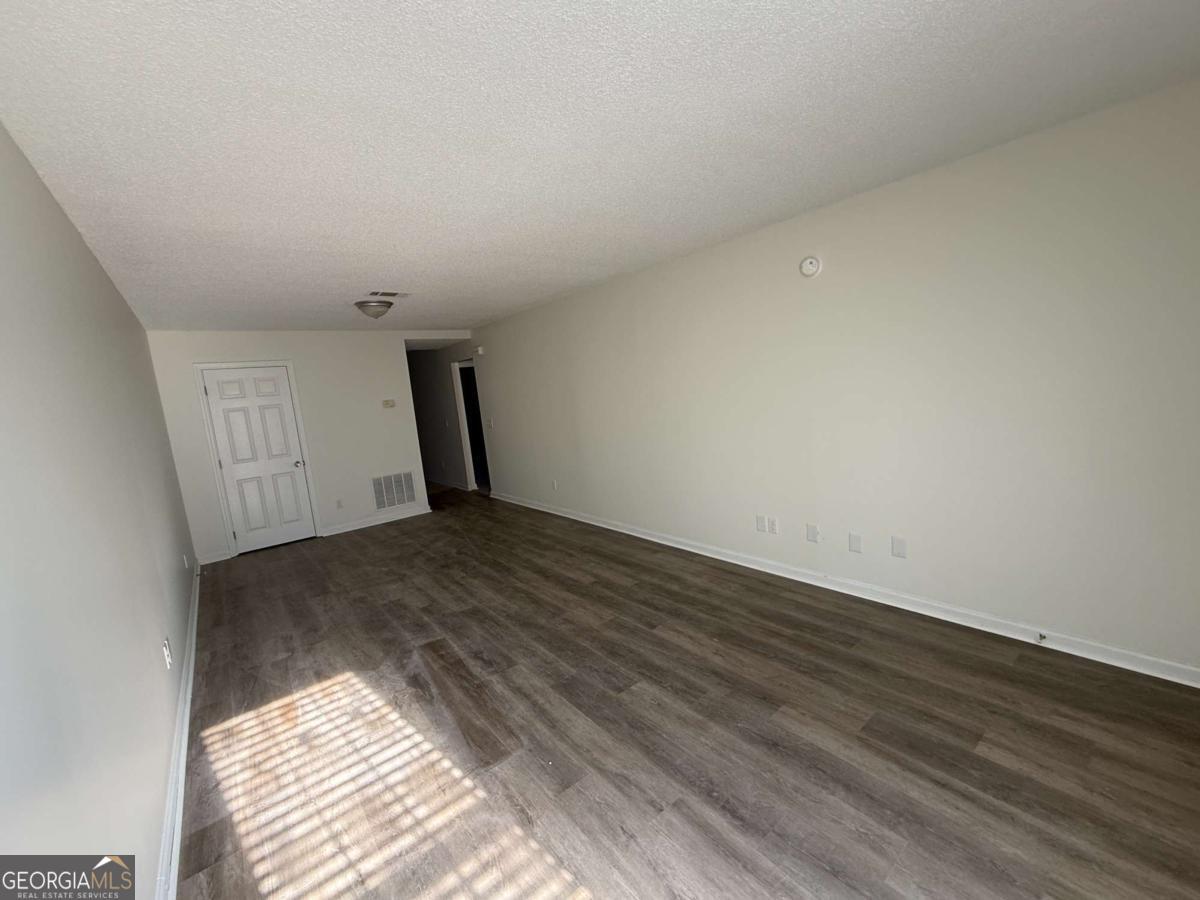 890 E Cherry Street # 102 Property Photo