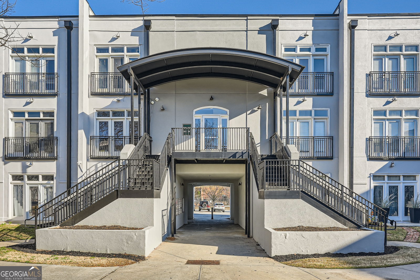 502 Pryor Street Sw # 301 Property Photo