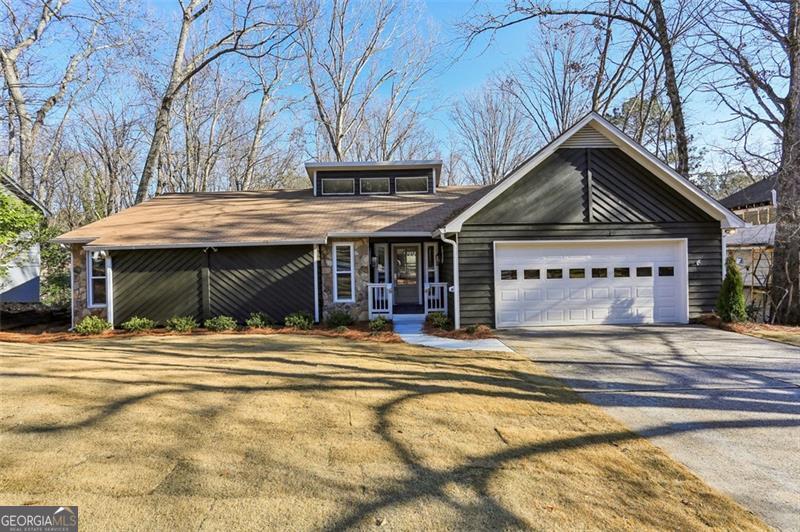 645 Trailmore Place Property Photo
