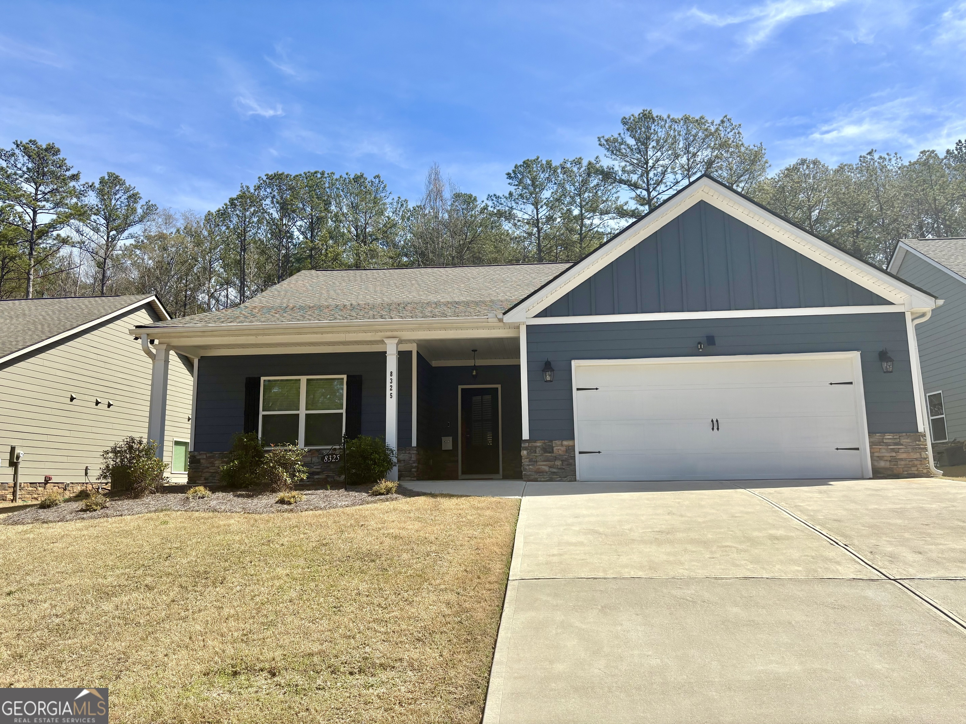 8325 Loch Lomand Lane Property Photo 1